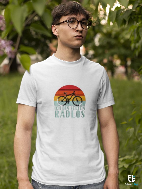 tshirt-model4-funtee.png