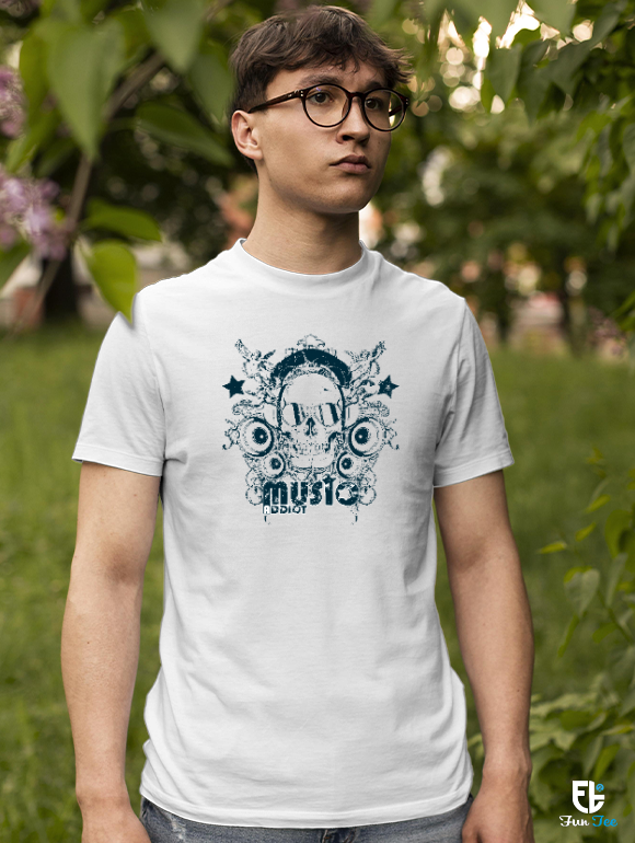 tshirt-model4-funtee.png