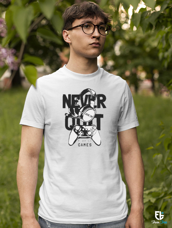 tshirt-model4-funtee.png