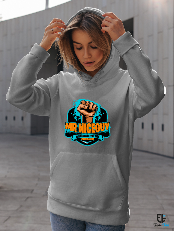 hoodie-girl-model2-funtee.png