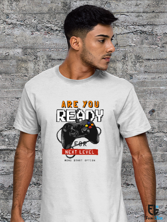 tshirt-model3-funtee.png