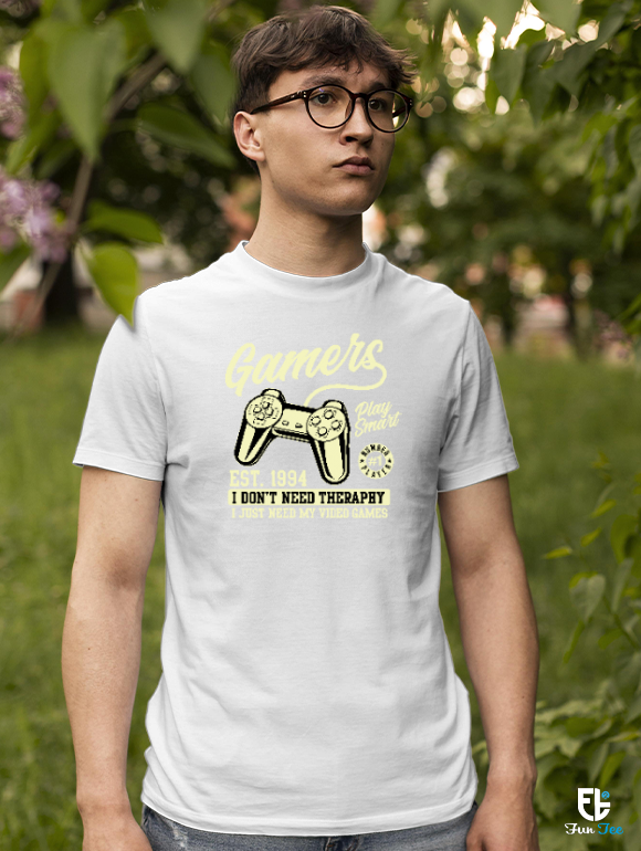 tshirt-model4-funtee.png